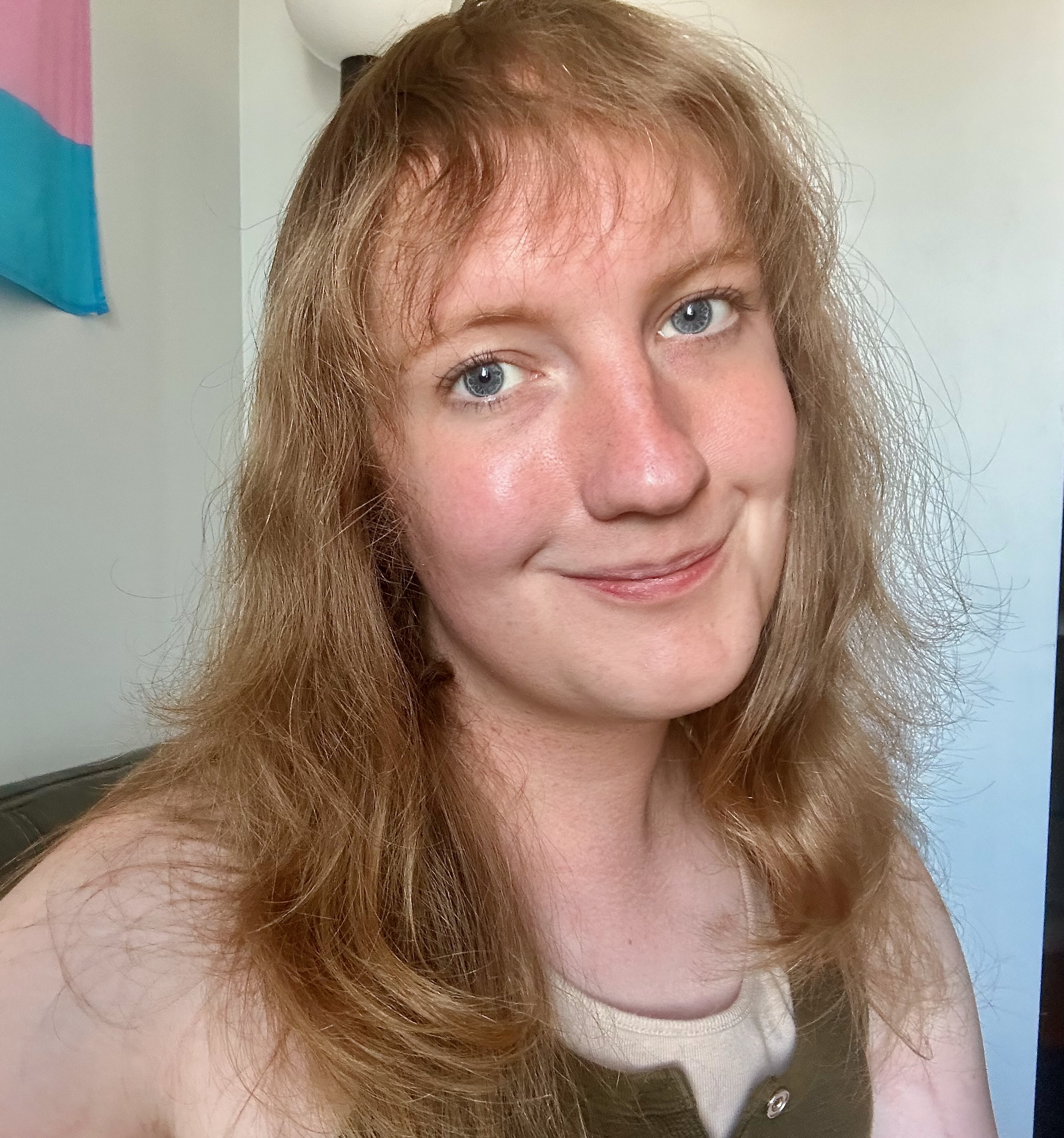 Headshot of Victoria